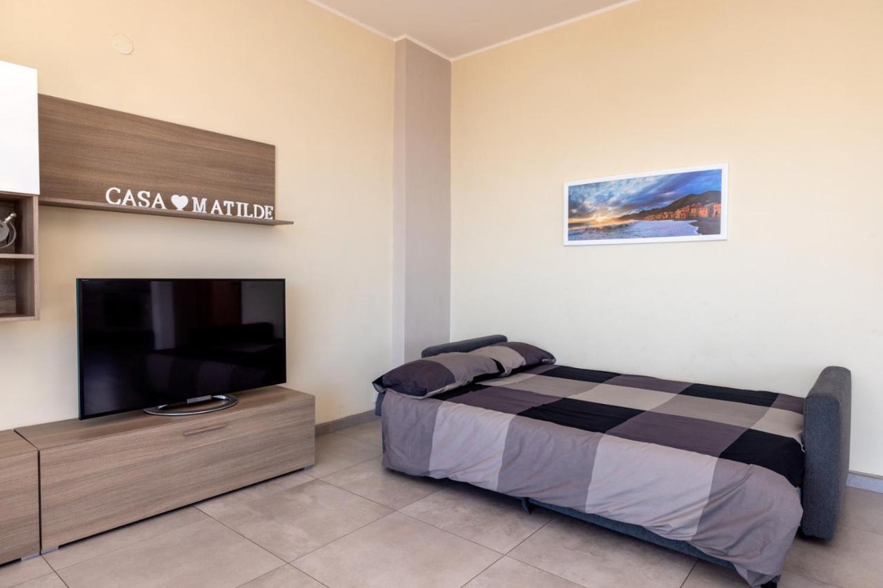 Casa Matilde - Appartamento Vista Mare - Con Posto Auto フィナーレ・リーグレ エクステリア 写真