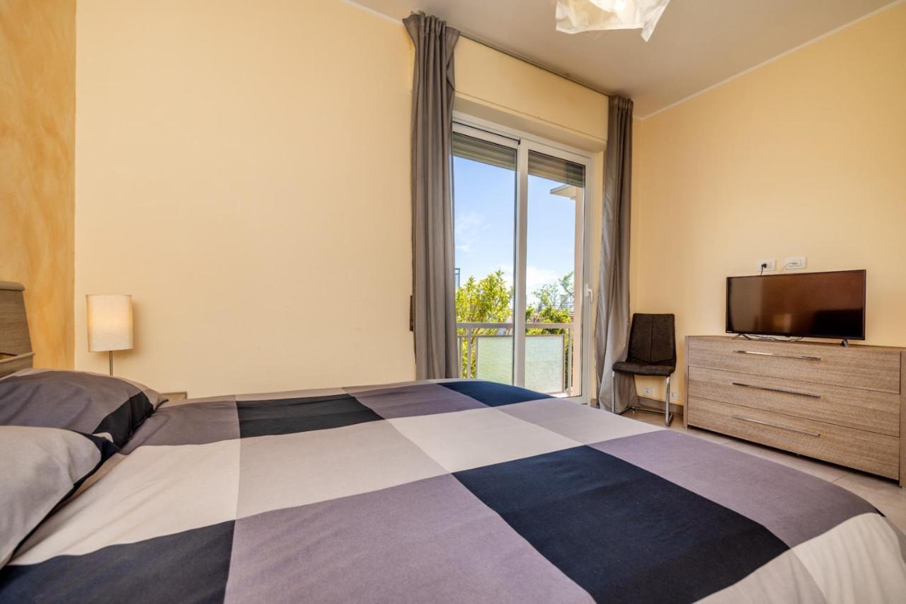 Casa Matilde - Appartamento Vista Mare - Con Posto Auto フィナーレ・リーグレ エクステリア 写真